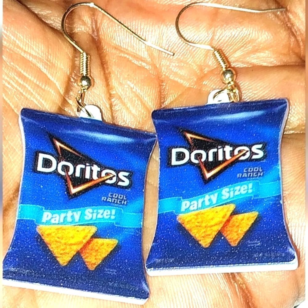Fun dangling acrylic 5D pendant earrings